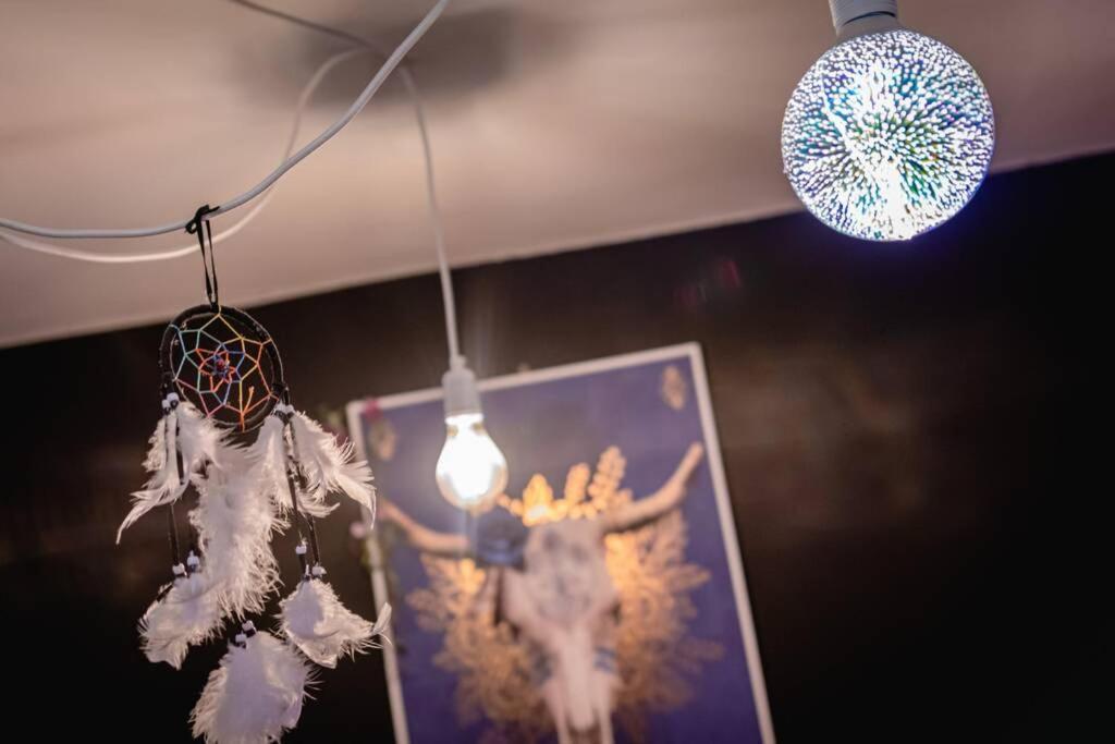 The Spot - Rooftop In The City Centre + Parking 시베니크 외부 사진